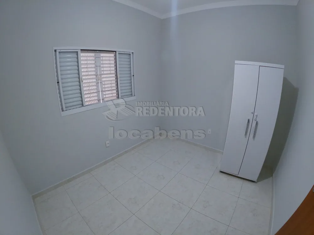 Alugar Casa / Padrão em São José do Rio Preto R$ 1.400,00 - Foto 7