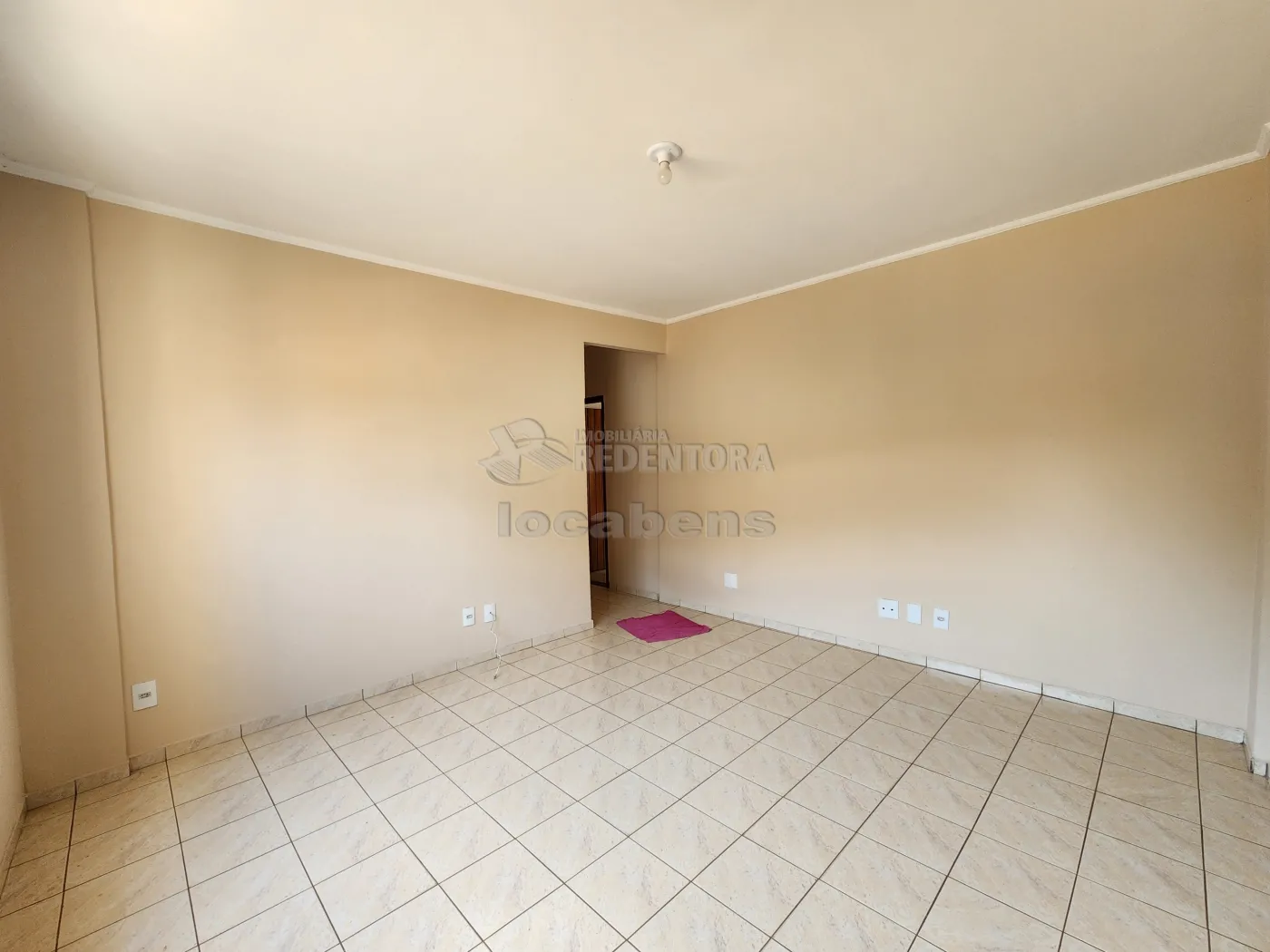 Alugar Apartamento / Padrão em São José do Rio Preto R$ 1.300,00 - Foto 1