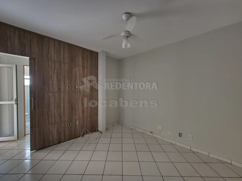 Alugar Apartamento / Padrão em São José do Rio Preto apenas R$ 850,00 - Foto 1