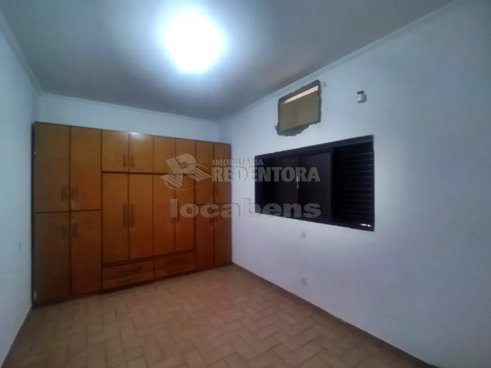 Alugar Casa / Padrão em São José do Rio Preto R$ 2.900,00 - Foto 10