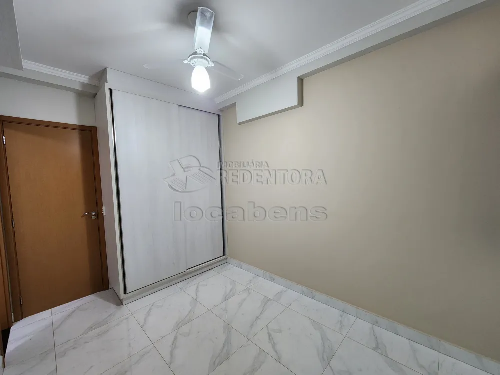 Alugar Apartamento / Padrão em São José do Rio Preto R$ 2.700,00 - Foto 9