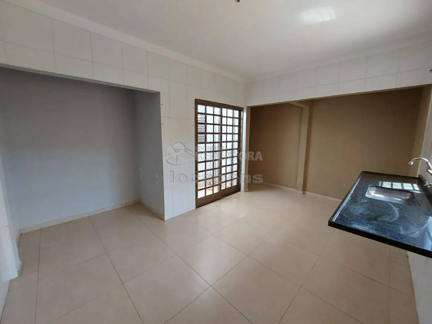 Alugar Casa / Padrão em São José do Rio Preto R$ 1.300,00 - Foto 11