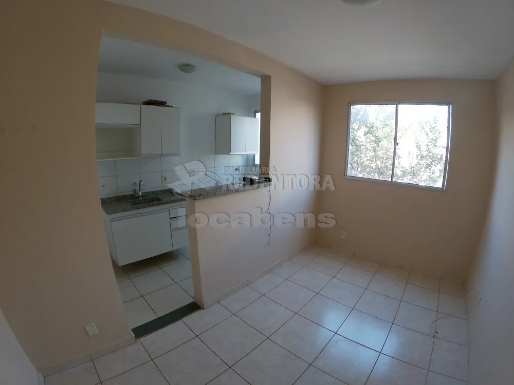 Alugar Apartamento / Padrão em São José do Rio Preto apenas R$ 750,00 - Foto 1