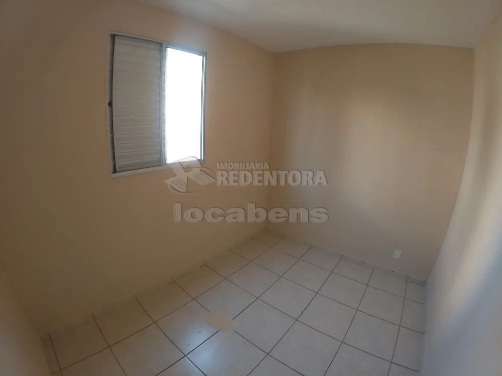 Alugar Apartamento / Padrão em São José do Rio Preto R$ 750,00 - Foto 7