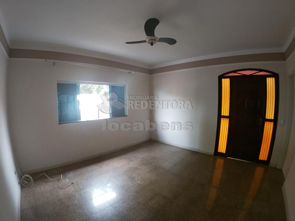 Alugar Casa / Padrão em São José do Rio Preto R$ 2.000,00 - Foto 5