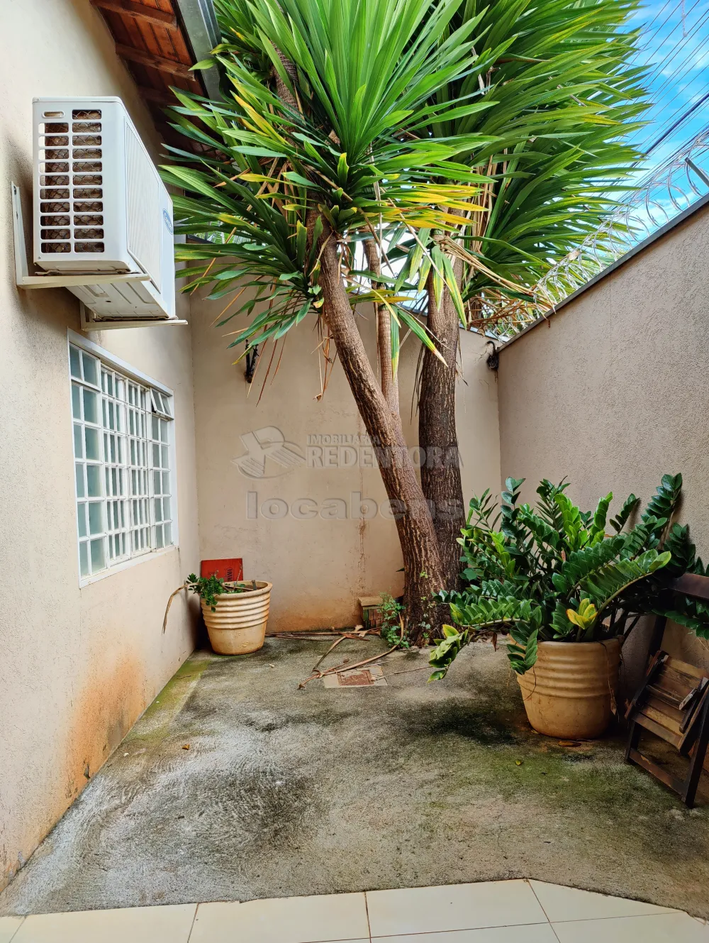 Comprar Casa / Padrão em São José do Rio Preto R$ 370.000,00 - Foto 3