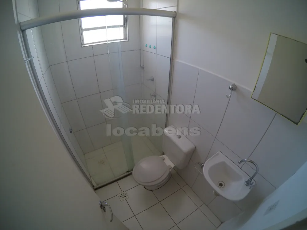 Alugar Apartamento / Padrão em São José do Rio Preto R$ 700,00 - Foto 10