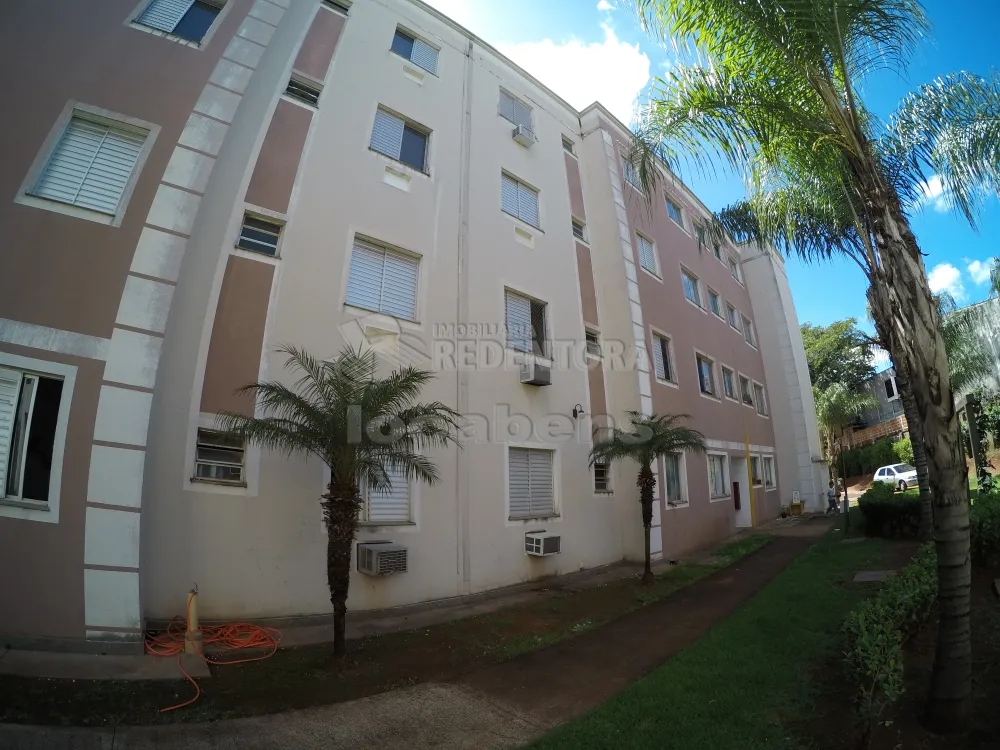 Alugar Apartamento / Padrão em São José do Rio Preto R$ 700,00 - Foto 16