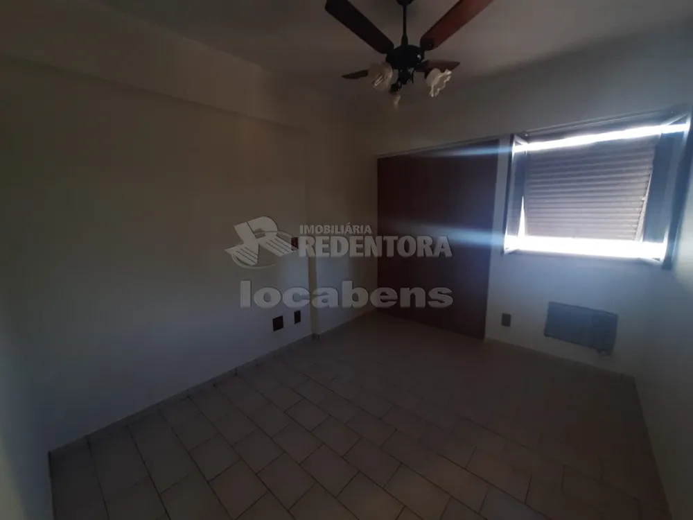 Alugar Apartamento / Padrão em São José do Rio Preto R$ 1.400,00 - Foto 9