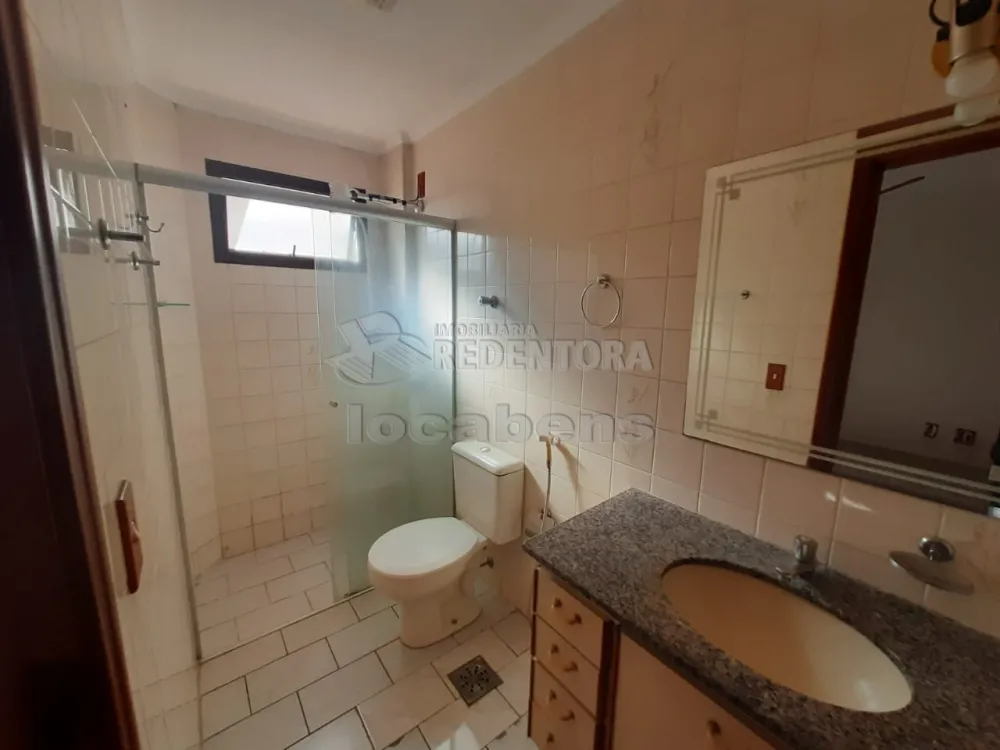 Alugar Apartamento / Padrão em São José do Rio Preto R$ 1.400,00 - Foto 12