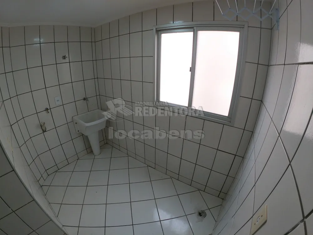 Alugar Apartamento / Padrão em São José do Rio Preto R$ 900,00 - Foto 13