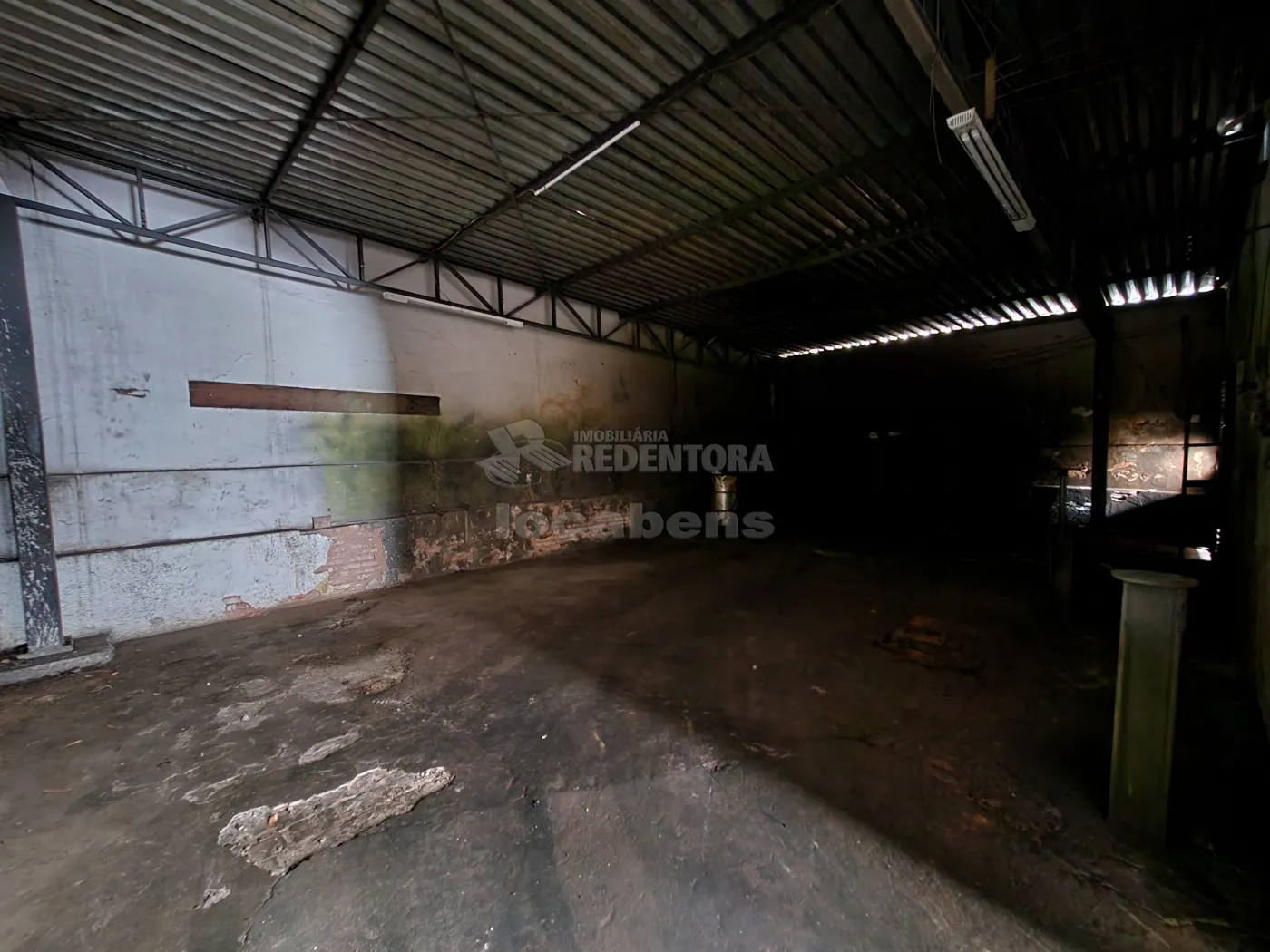 Alugar Comercial / Salão em São José do Rio Preto R$ 2.200,00 - Foto 5