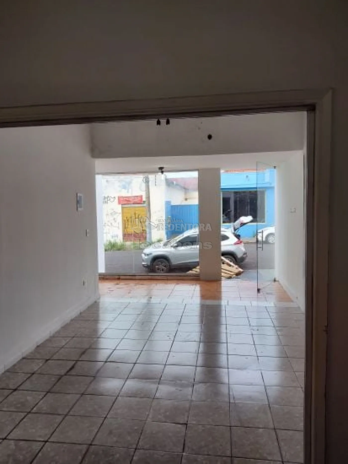 Alugar Comercial / Salão em São José do Rio Preto R$ 1.750,00 - Foto 7