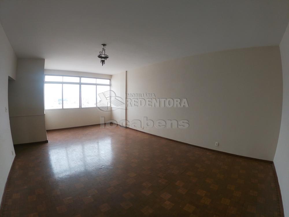 Alugar Apartamento / Padrão em São José do Rio Preto R$ 1.300,00 - Foto 1