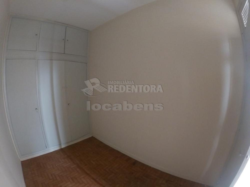 Alugar Apartamento / Padrão em São José do Rio Preto R$ 1.300,00 - Foto 11