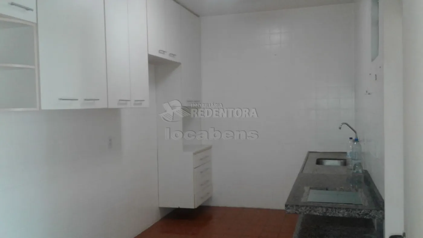 Comprar Apartamento / Padrão em São José do Rio Preto R$ 380.000,00 - Foto 17