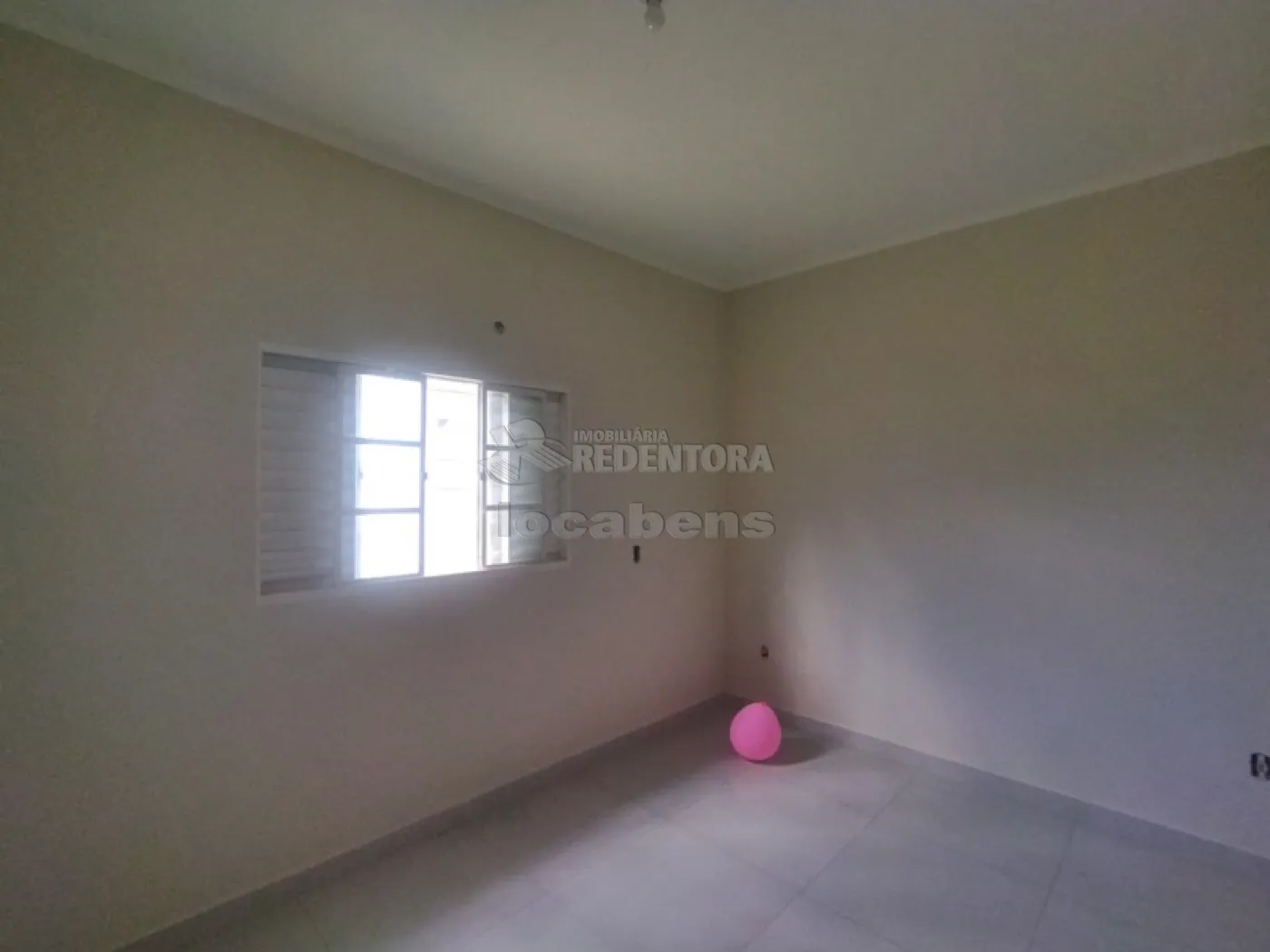 Alugar Casa / Padrão em São José do Rio Preto R$ 1.400,00 - Foto 12