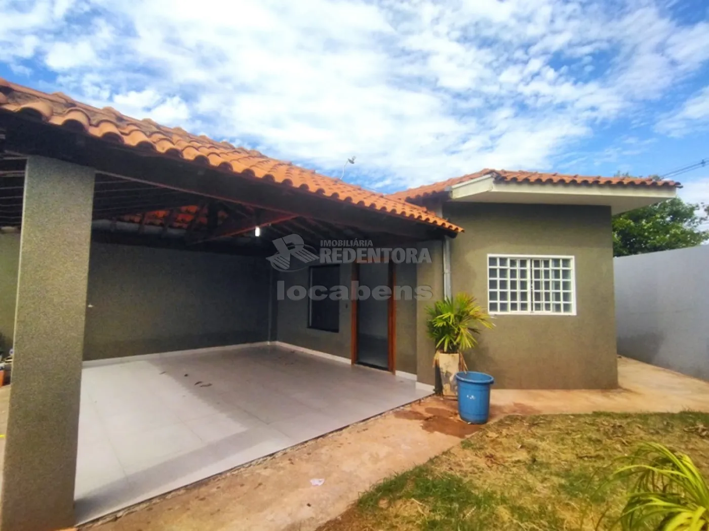 Alugar Casa / Padrão em São José do Rio Preto R$ 1.400,00 - Foto 5
