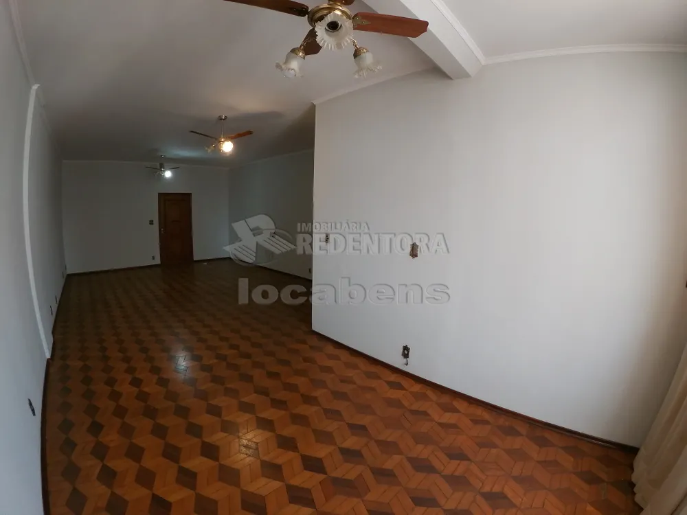 Alugar Apartamento / Padrão em São José do Rio Preto R$ 1.350,00 - Foto 4