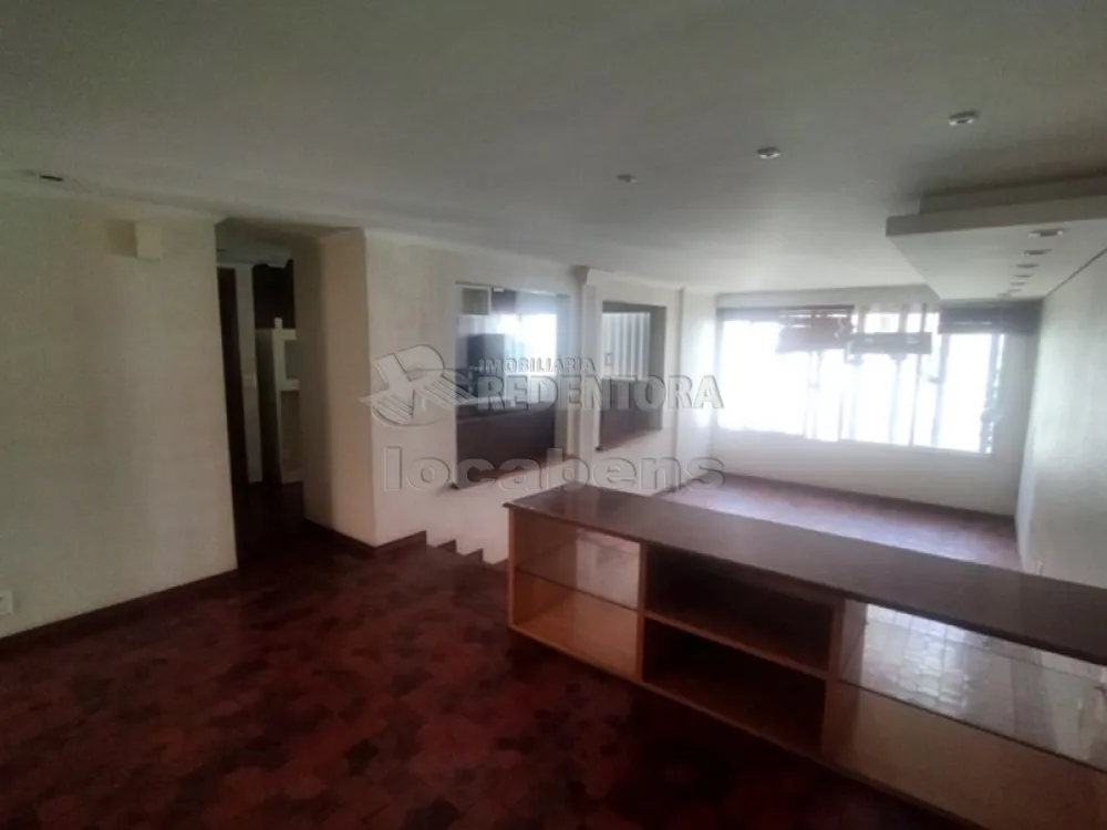 Alugar Apartamento / Padrão em São José do Rio Preto R$ 2.000,00 - Foto 4