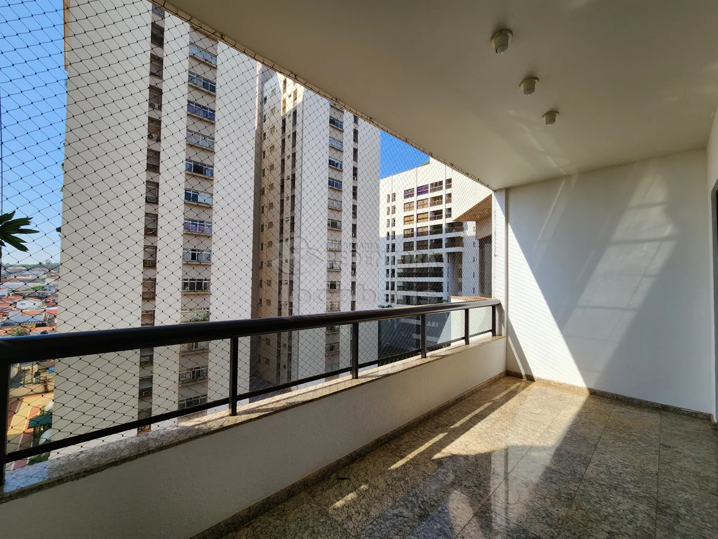 Alugar Apartamento / Padrão em São José do Rio Preto R$ 800,00 - Foto 7