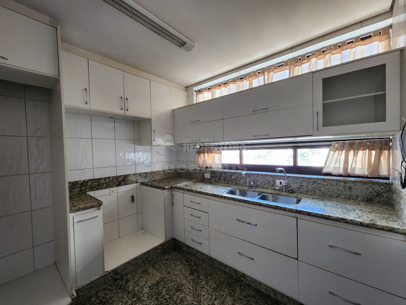 Alugar Apartamento / Padrão em São José do Rio Preto R$ 800,00 - Foto 11