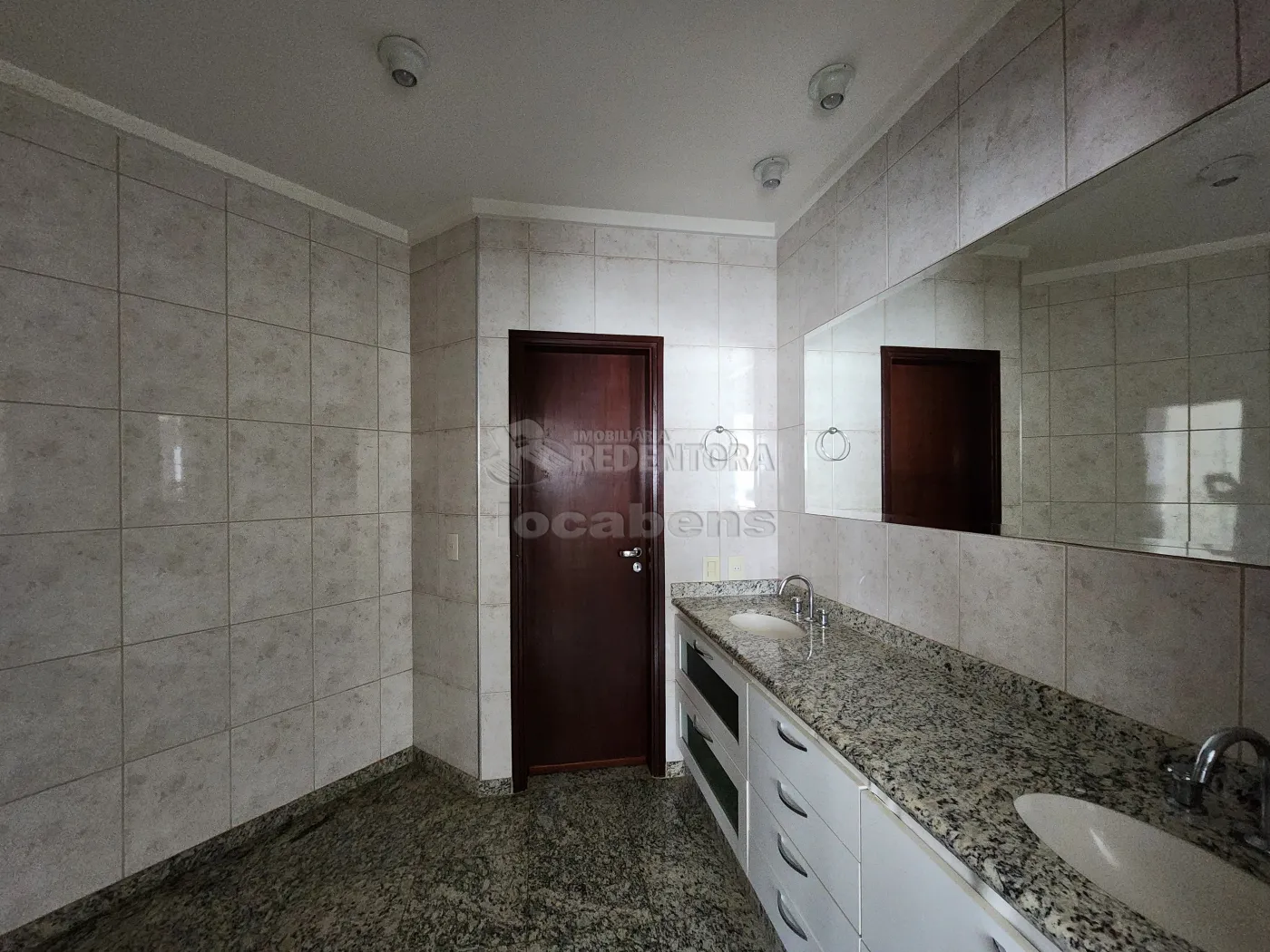 Alugar Apartamento / Padrão em São José do Rio Preto R$ 800,00 - Foto 22