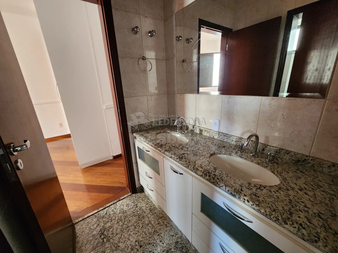 Alugar Apartamento / Padrão em São José do Rio Preto R$ 800,00 - Foto 32