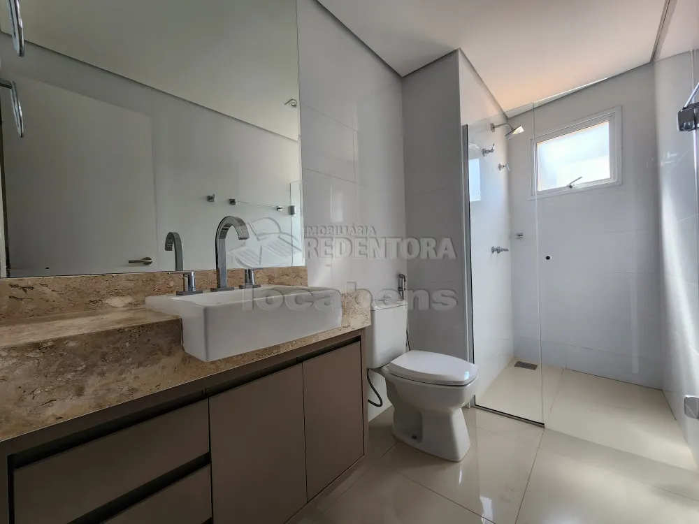 Alugar Apartamento / Padrão em São José do Rio Preto R$ 2.750,00 - Foto 13