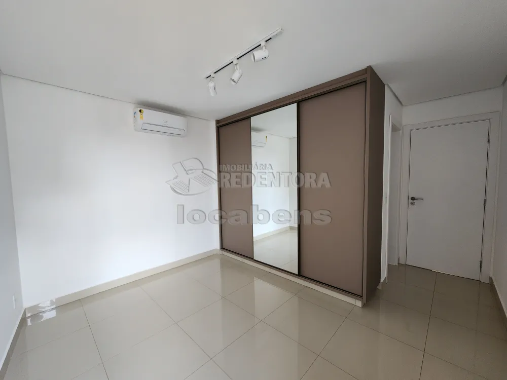 Alugar Apartamento / Padrão em São José do Rio Preto R$ 2.750,00 - Foto 14