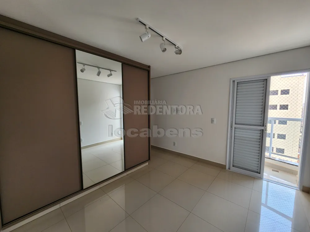 Alugar Apartamento / Padrão em São José do Rio Preto R$ 2.750,00 - Foto 15