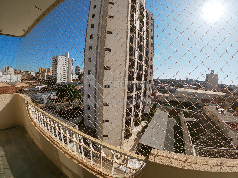 Alugar Apartamento / Padrão em São José do Rio Preto R$ 1.500,00 - Foto 2