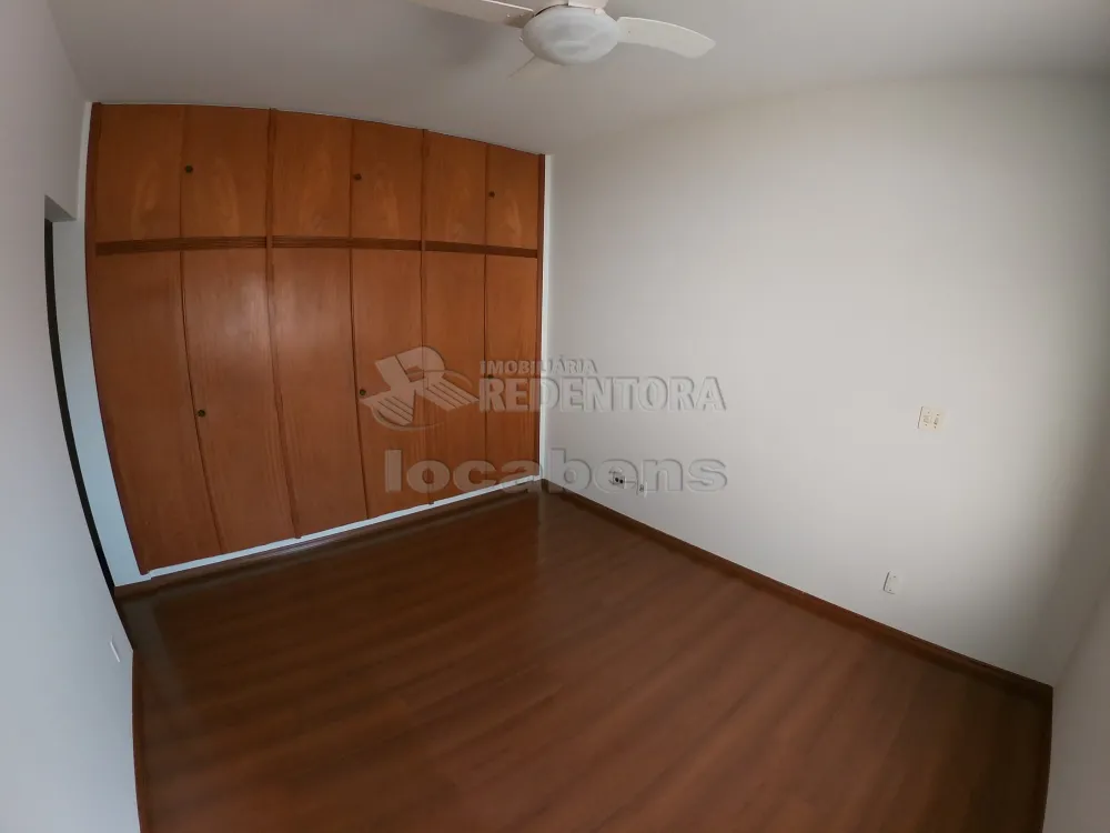 Alugar Apartamento / Padrão em São José do Rio Preto R$ 1.500,00 - Foto 16