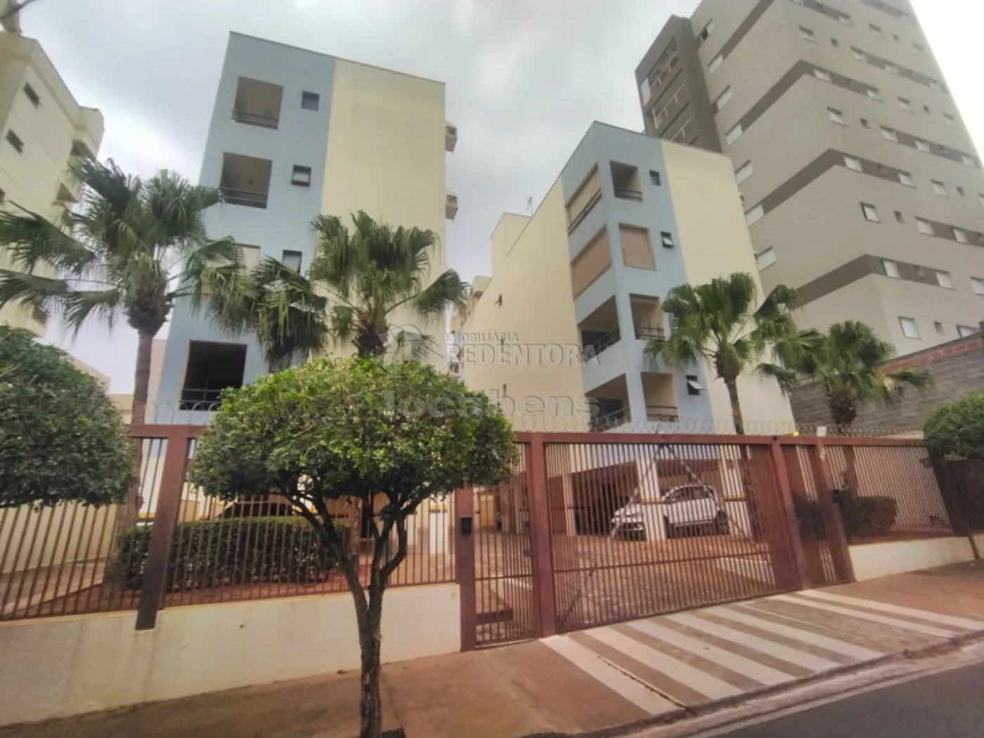 Comprar Apartamento / Padrão em São José do Rio Preto apenas R$ 270.000,00 - Foto 1