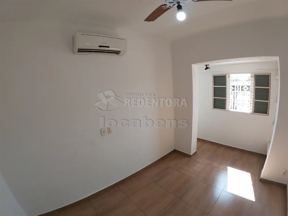 Alugar Casa / Padrão em São José do Rio Preto R$ 2.700,00 - Foto 10