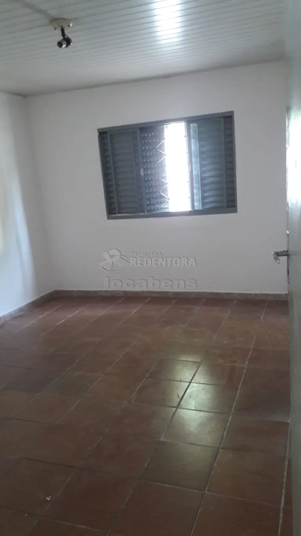 Alugar Casa / Padrão em São José do Rio Preto apenas R$ 700,00 - Foto 2