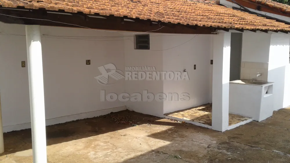 Alugar Casa / Padrão em São José do Rio Preto apenas R$ 700,00 - Foto 11