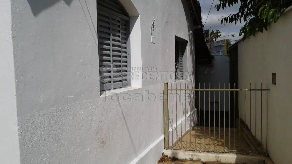 Alugar Casa / Padrão em São José do Rio Preto apenas R$ 700,00 - Foto 13