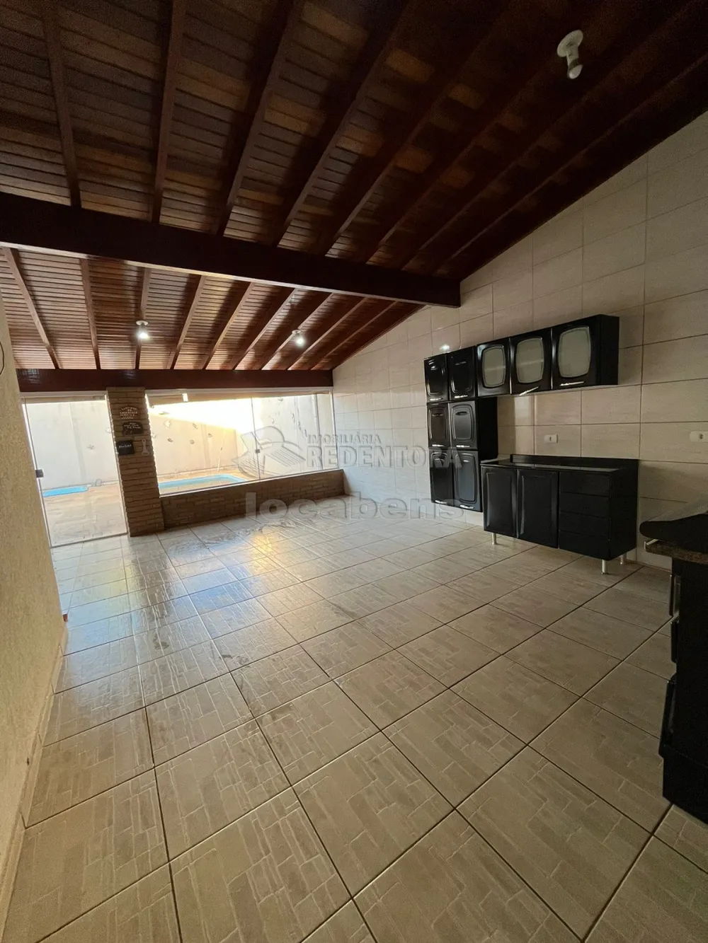 Alugar Casa / Padrão em São José do Rio Preto R$ 2.100,00 - Foto 2