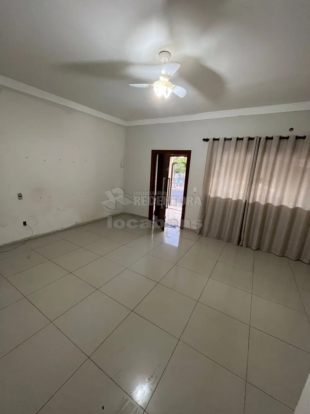 Alugar Casa / Padrão em São José do Rio Preto apenas R$ 2.100,00 - Foto 3