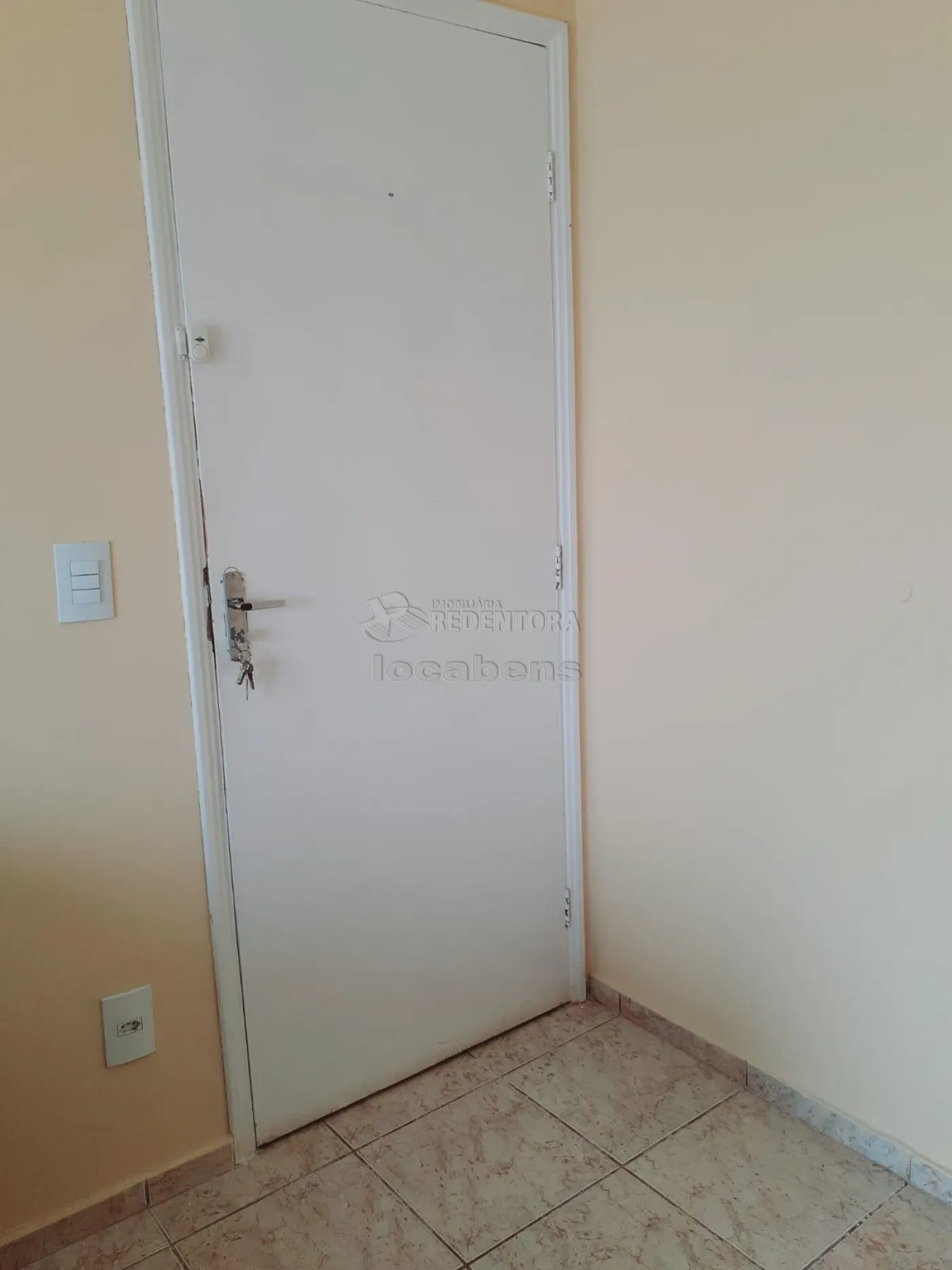 Comprar Apartamento / Padrão em São José do Rio Preto R$ 210.000,00 - Foto 18