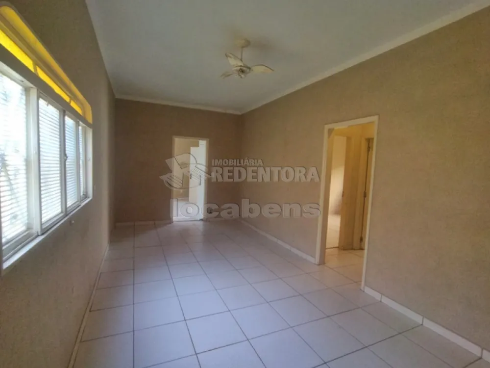 Comprar Casa / Padrão em São José do Rio Preto R$ 400.000,00 - Foto 5