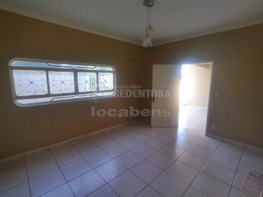 Comprar Casa / Padrão em São José do Rio Preto R$ 400.000,00 - Foto 3