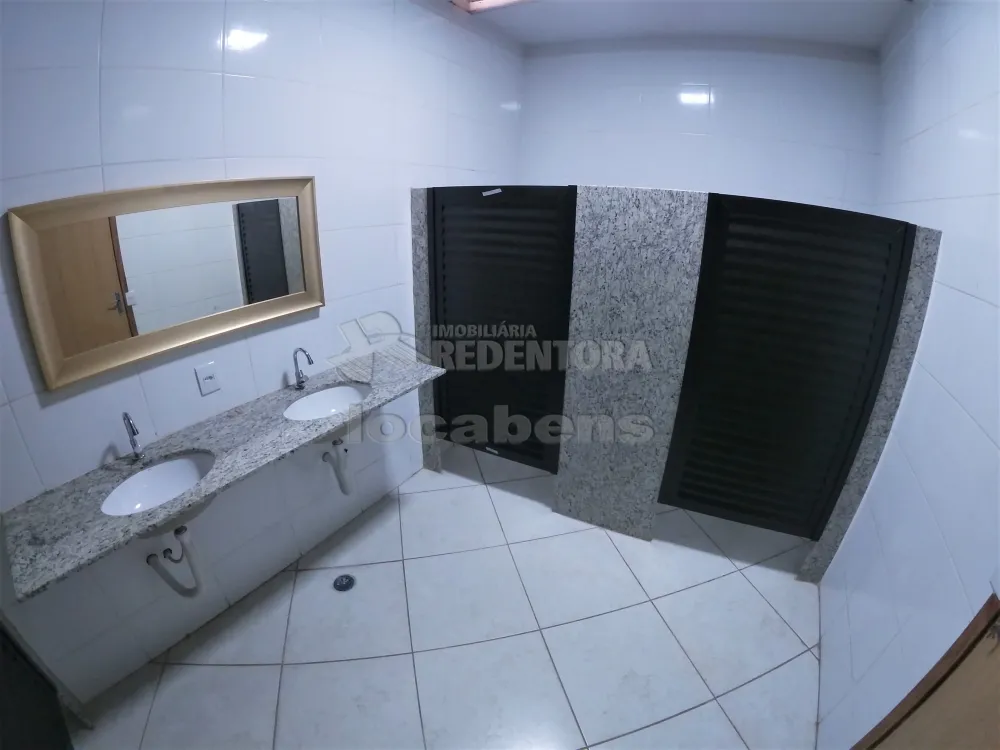 Alugar Comercial / Salão em São José do Rio Preto R$ 15.000,00 - Foto 32