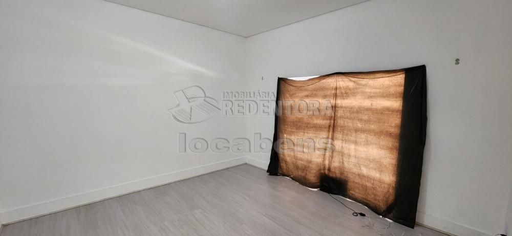 Alugar Comercial / Casa Comercial em São José do Rio Preto R$ 1.500,00 - Foto 4