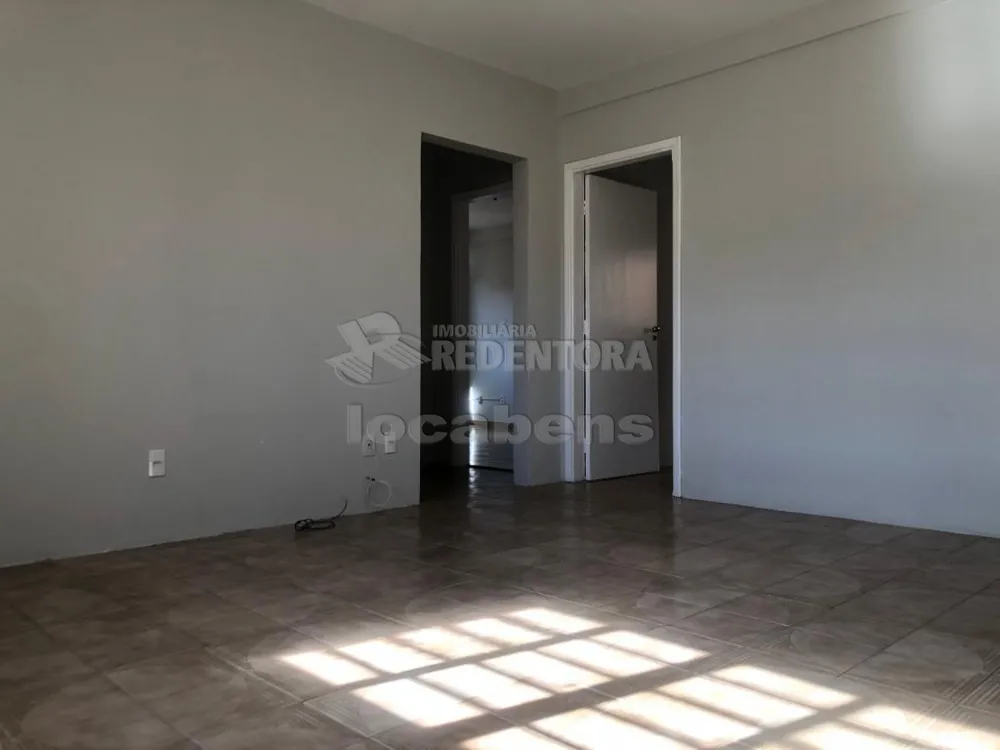 Alugar Apartamento / Padrão em São José do Rio Preto apenas R$ 1.250,00 - Foto 3