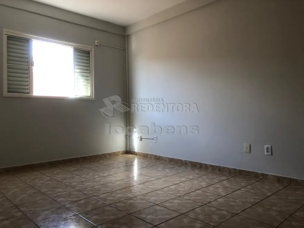 Alugar Apartamento / Padrão em São José do Rio Preto R$ 1.250,00 - Foto 6