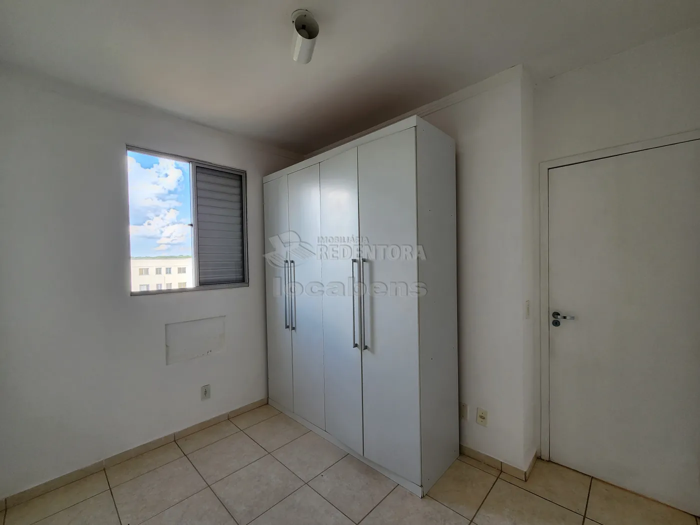 Alugar Apartamento / Padrão em São José do Rio Preto R$ 650,00 - Foto 5