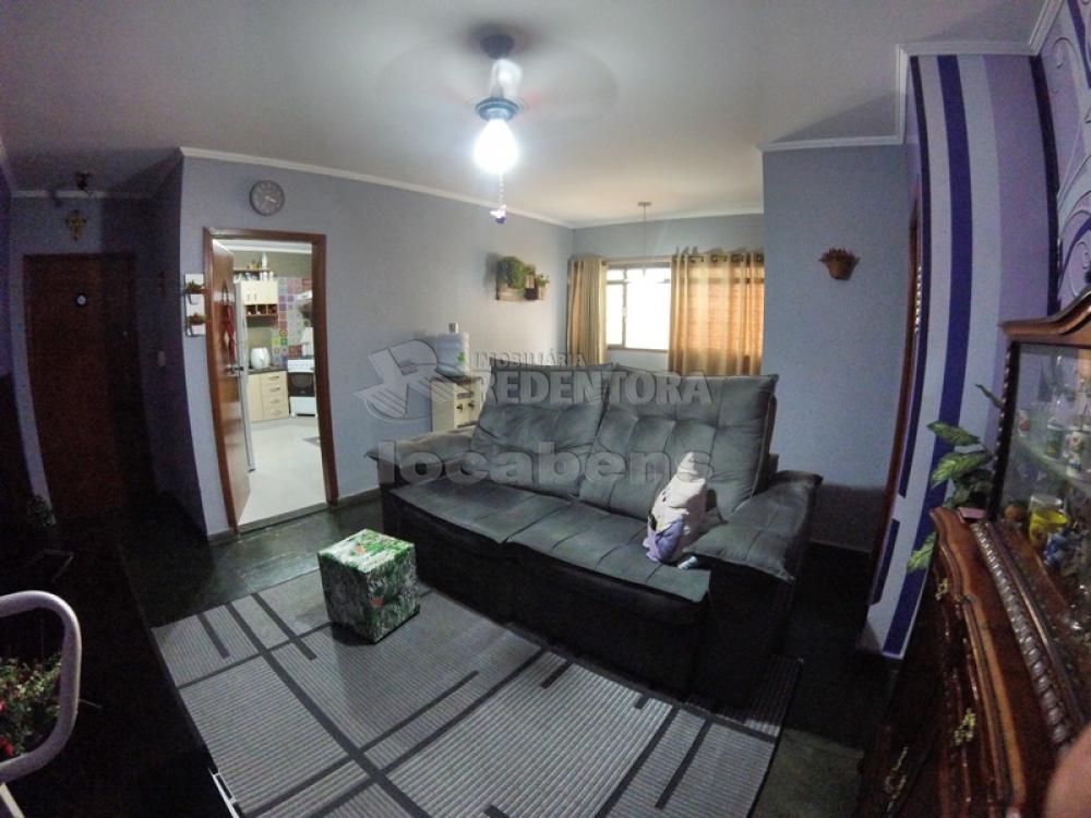 Comprar Apartamento / Padrão em São José do Rio Preto R$ 270.000,00 - Foto 2