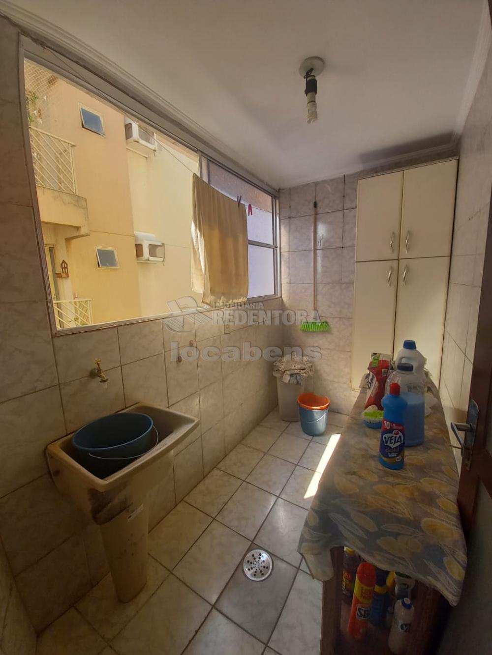 Comprar Apartamento / Padrão em São José do Rio Preto apenas R$ 240.000,00 - Foto 3